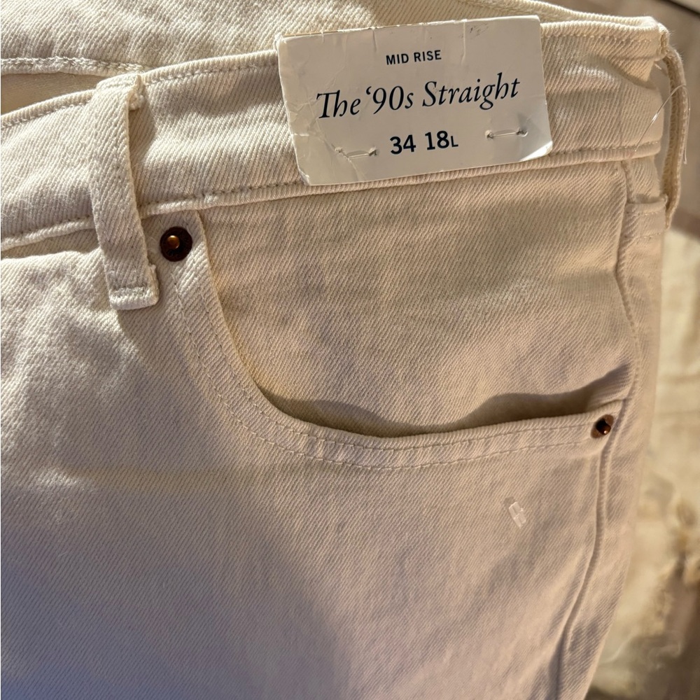 Abercrombie & Fitch Cream Mid Rise Jeans